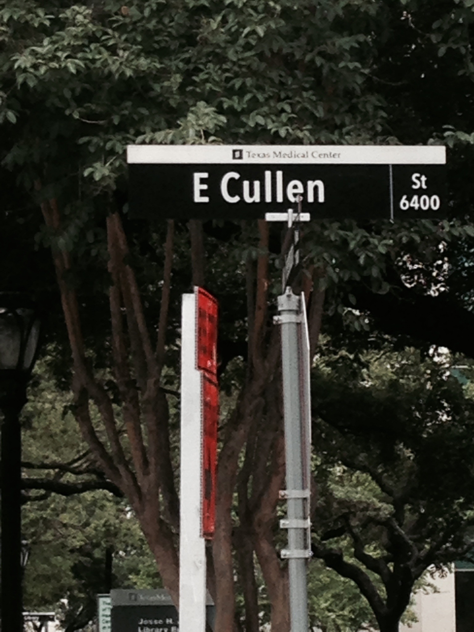 E. Cullen street sign