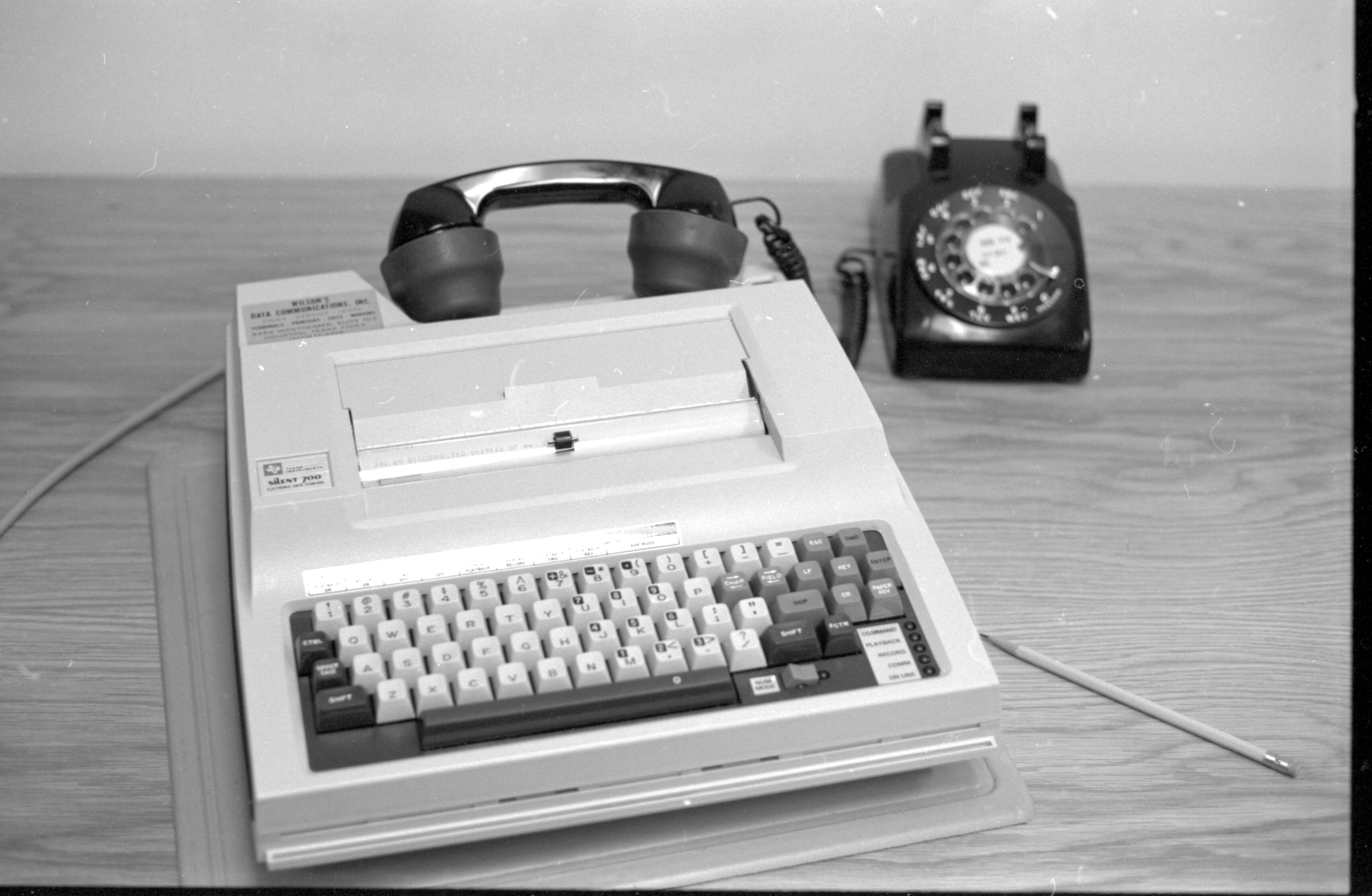 1978-library-equipment-TI-Silent-700-hardcopy-terminal 5000