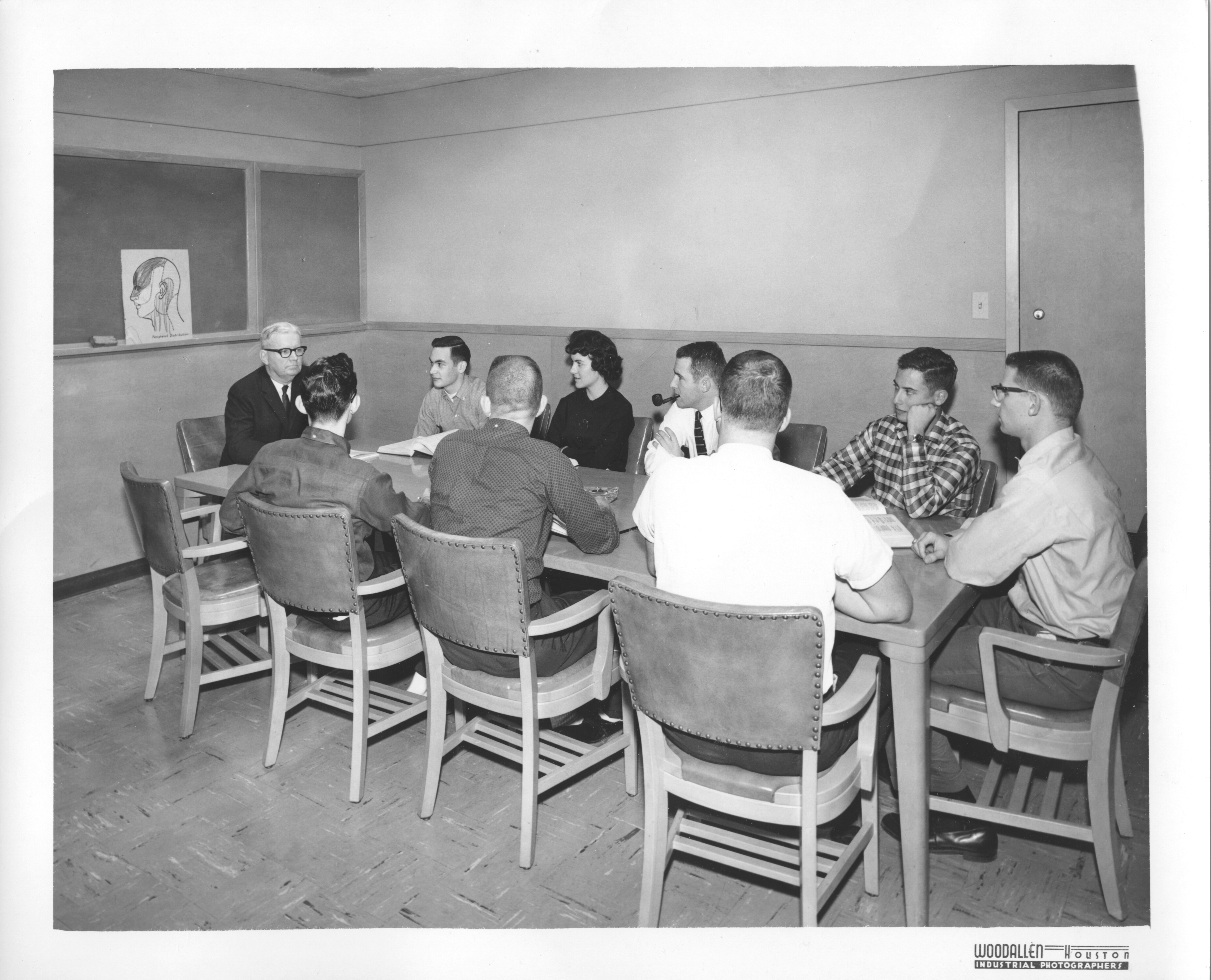 Seminar Room, 1961. IC001 HAM-TMC Library records (OV 100), IC098 HAM-TMC Library Historical Photograph Collection (P-3359, OV 93), McGovern Historical Center
